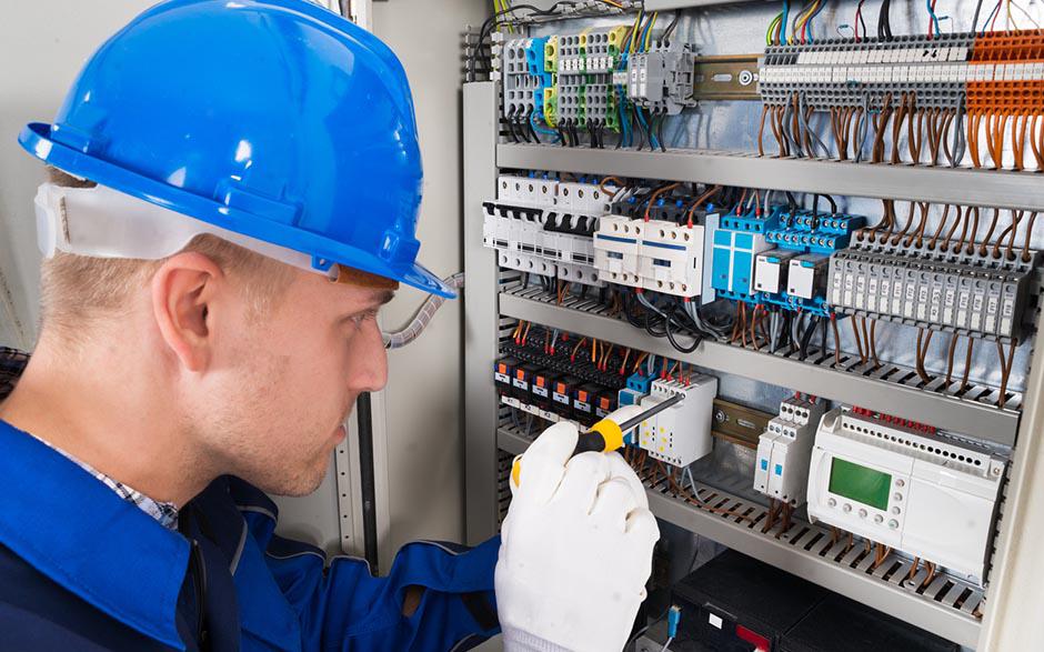 taux horaire électricien Villeneuve-la-Garenne